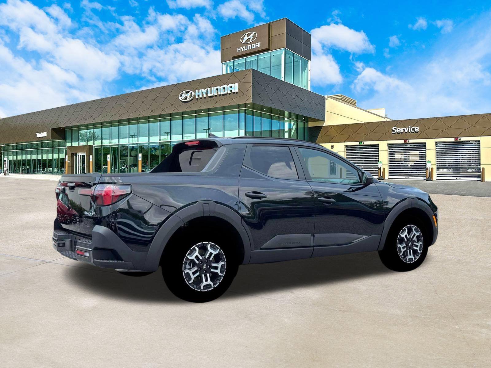 Vehicle image 7 of 19