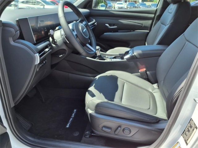 2025 Hyundai Santa Cruz XRT Image 6 of 17