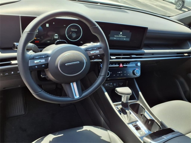 2025 Hyundai Santa Cruz XRT Image 7 of 17