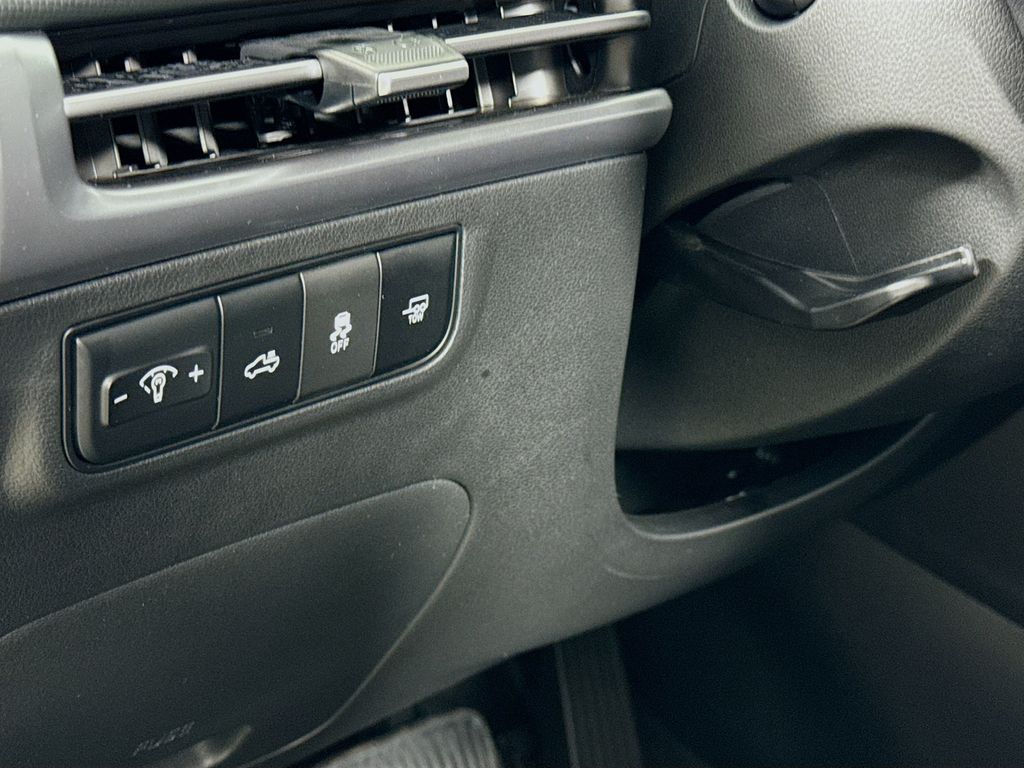 2025 Hyundai Santa Cruz XRT Image 30 of 31