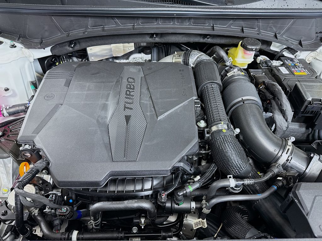 2025 Hyundai Santa Cruz XRT Image 9 of 31