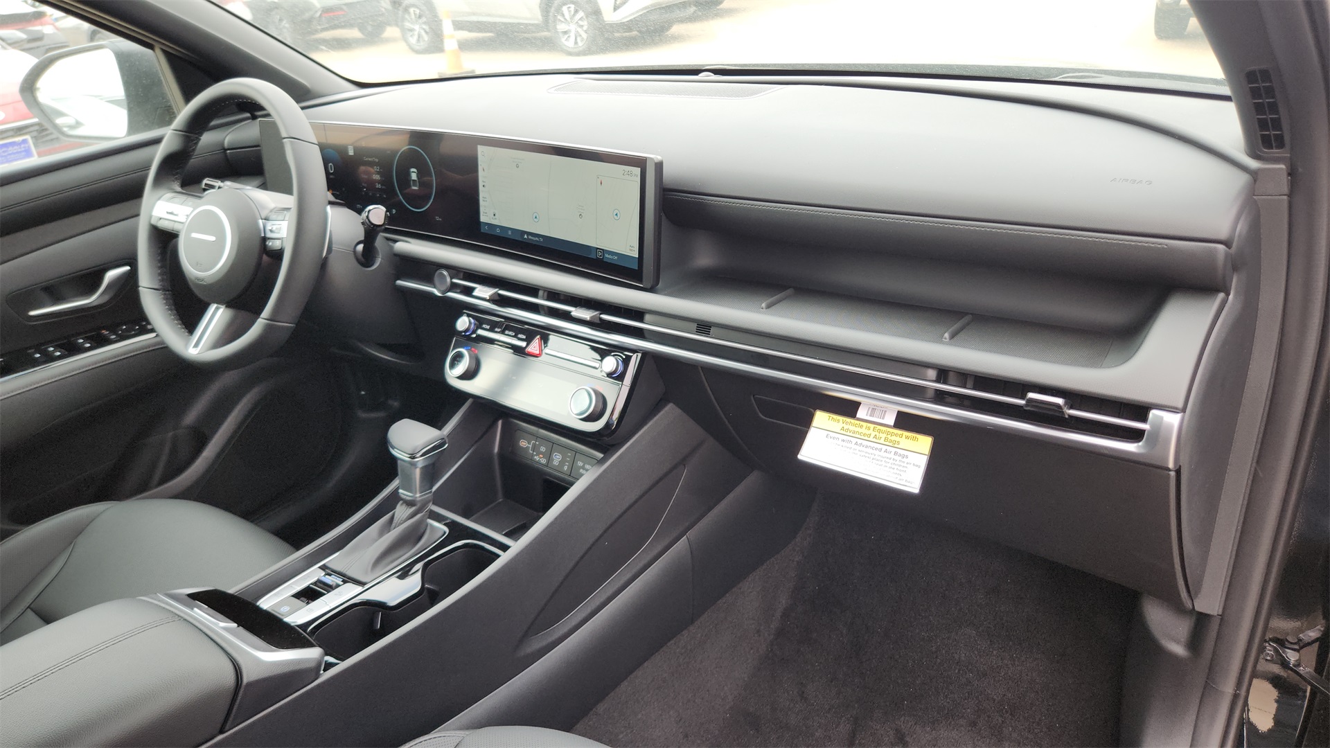 Vehicle image 24 of 26