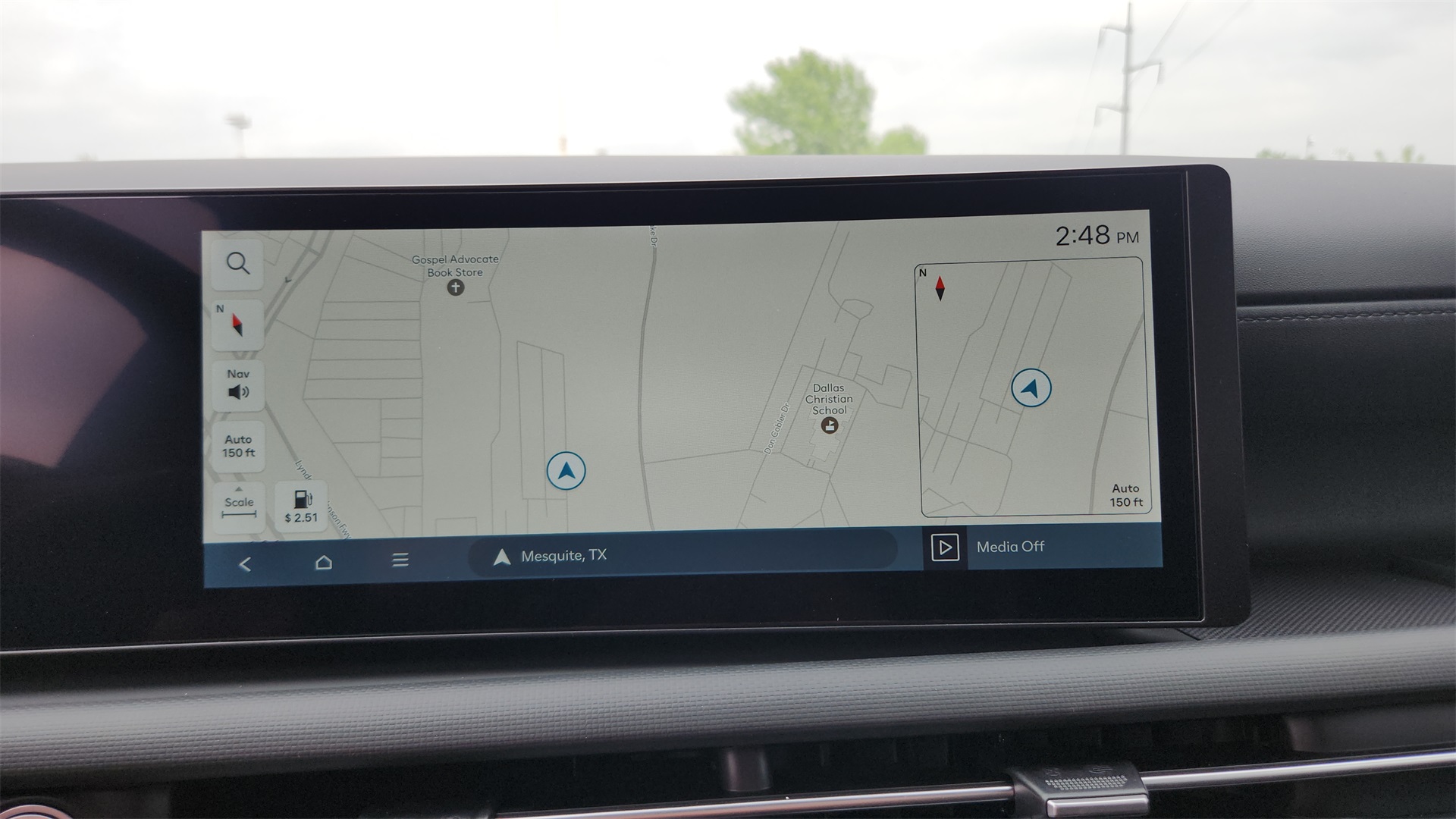 Vehicle image 18 of 26
