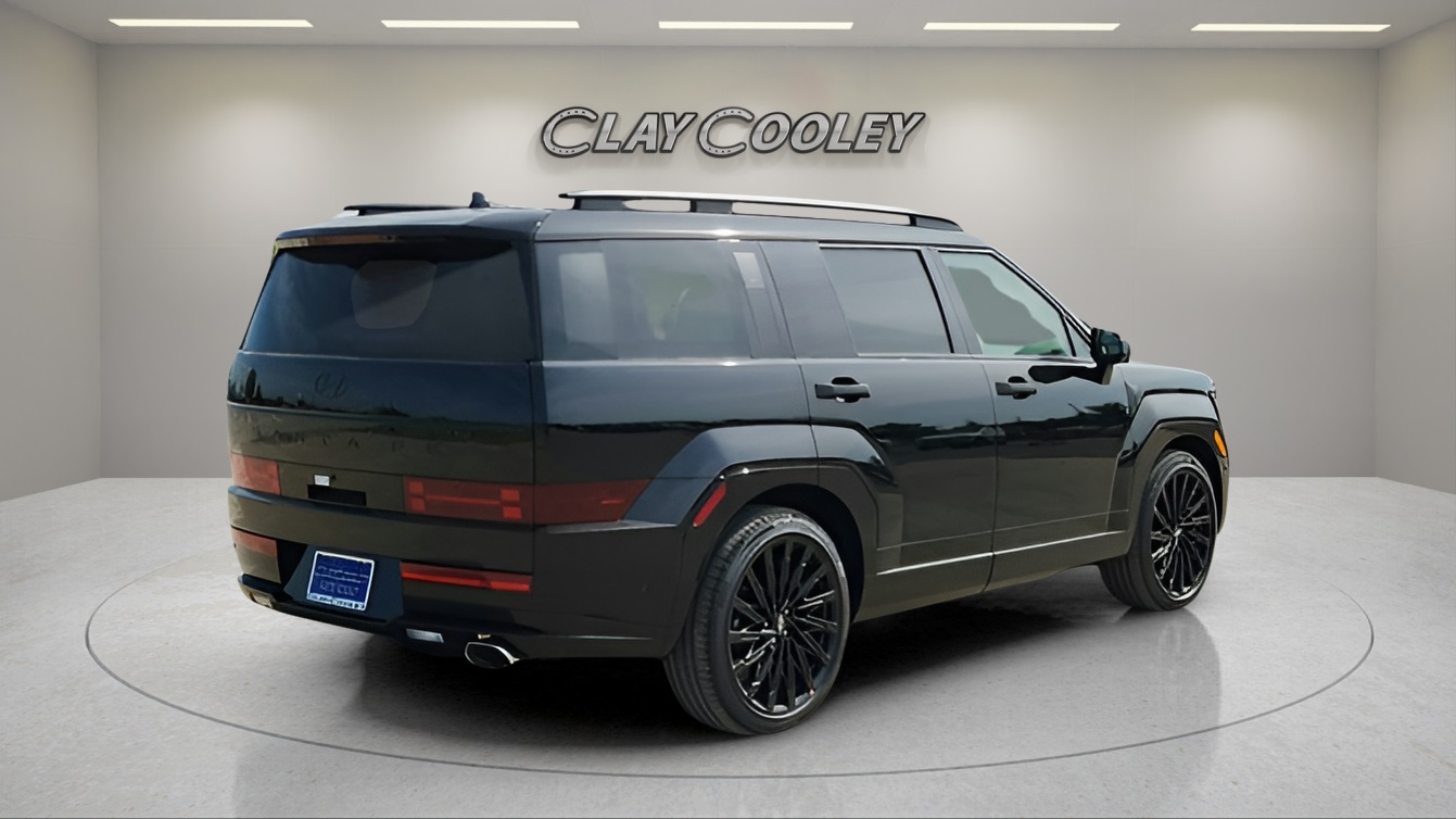 Vehicle image 5 of 21