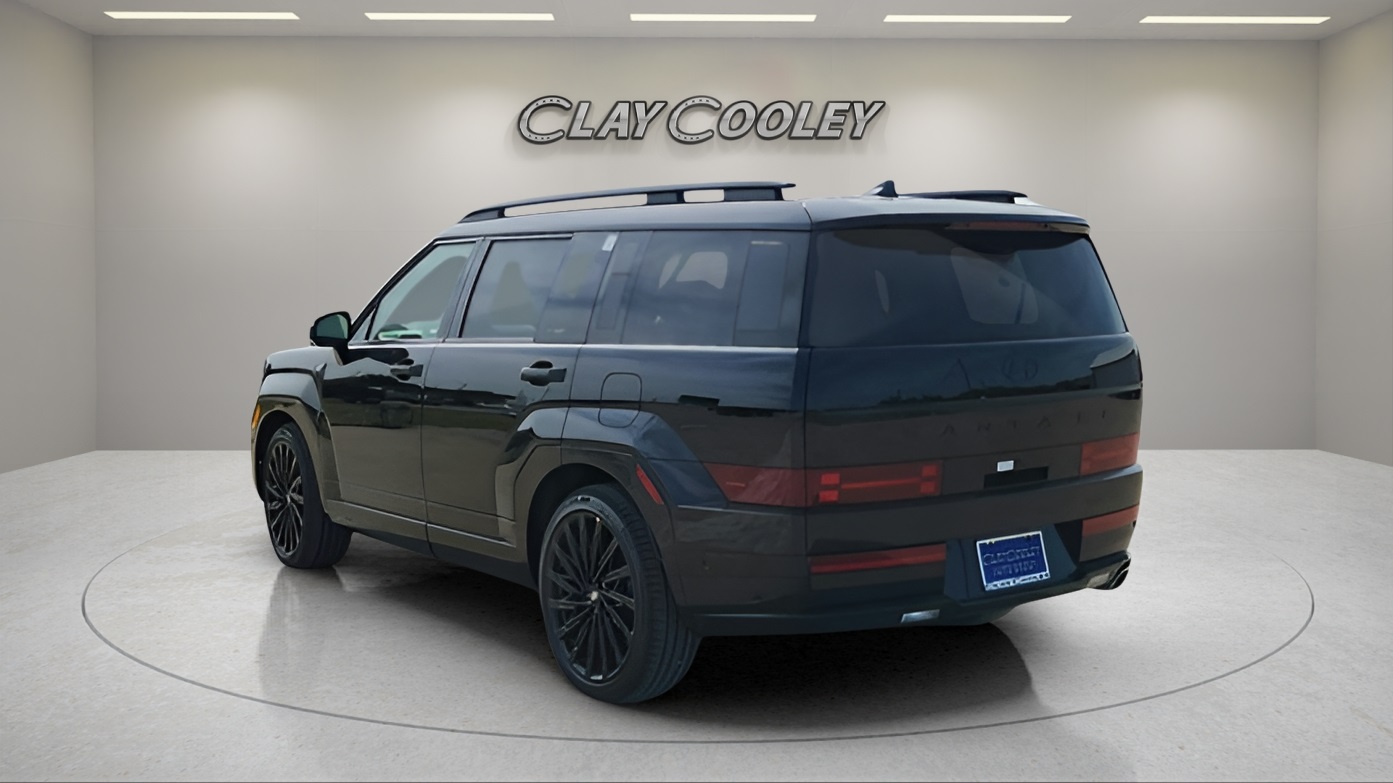 Vehicle image 7 of 21
