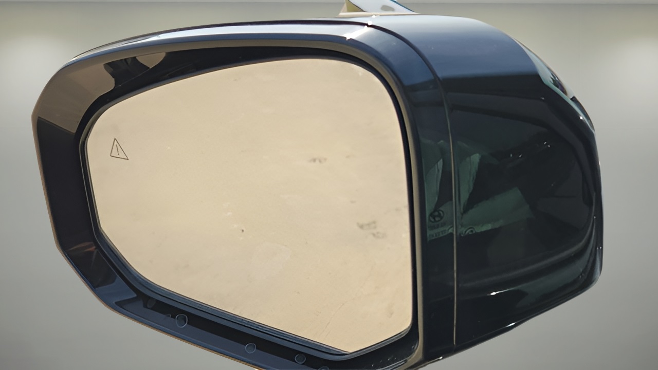 Vehicle image 12 of 21