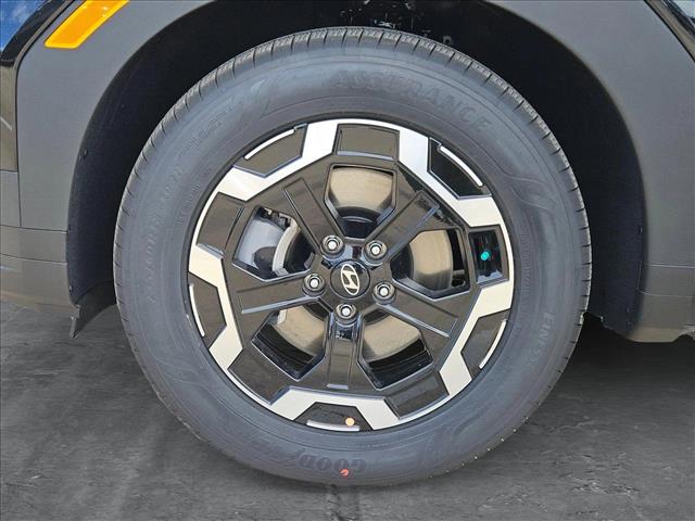 Vehicle image 10 of 17