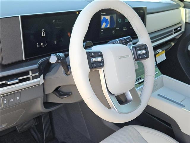 Vehicle image 2 of 18