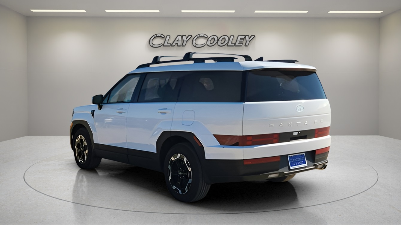 Vehicle image 7 of 19