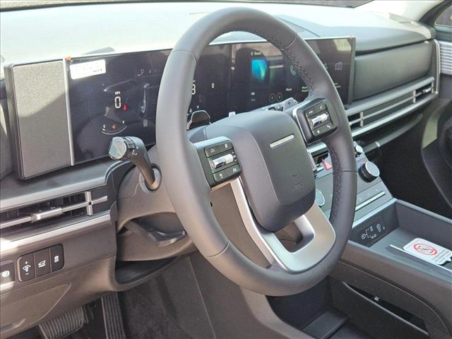 Vehicle image 8 of 16