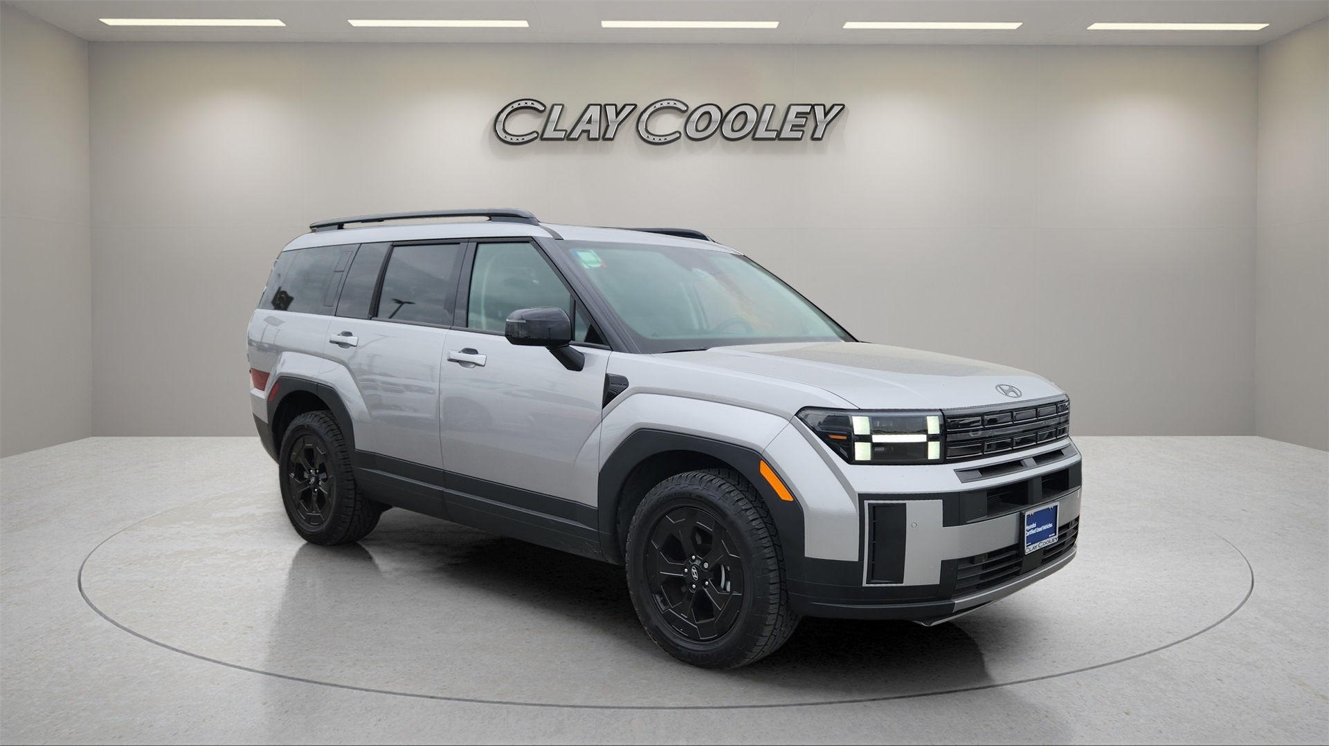 Vehicle image 3 of 40