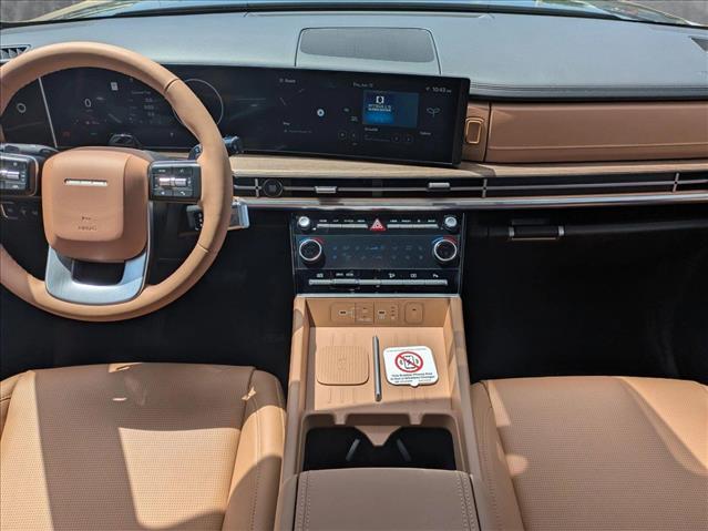 Vehicle image 17 of 20