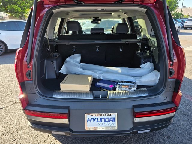 2025 Hyundai Santa Fe Hybrid Limited Image 9 of 40