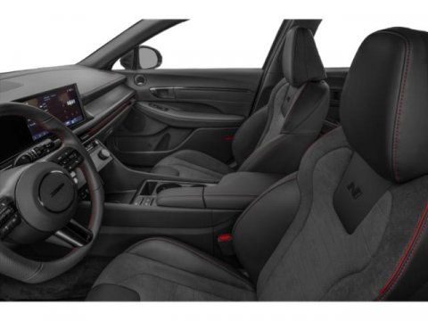 Vehicle image 12 of 19
