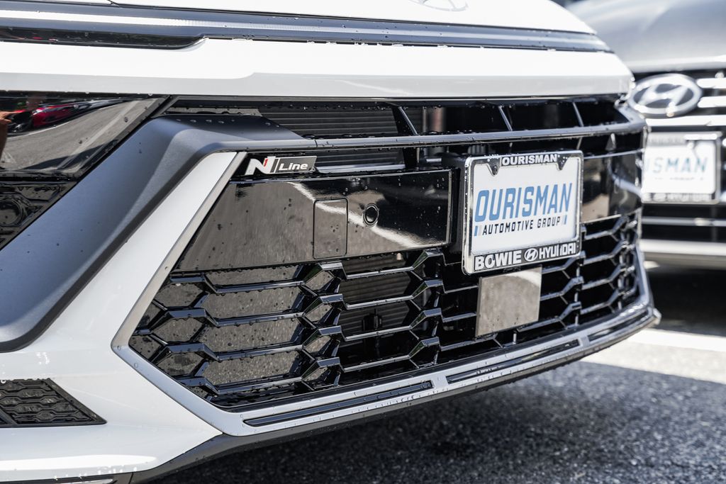 Vehicle image 41 of 42