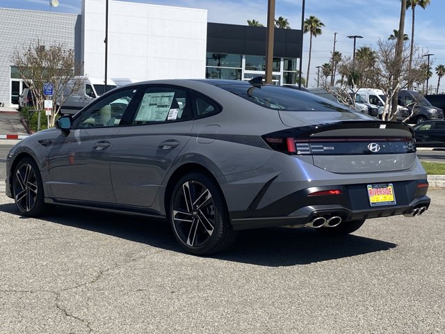 Vehicle image 5 of 16