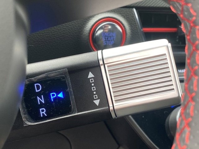 Vehicle image 16 of 16