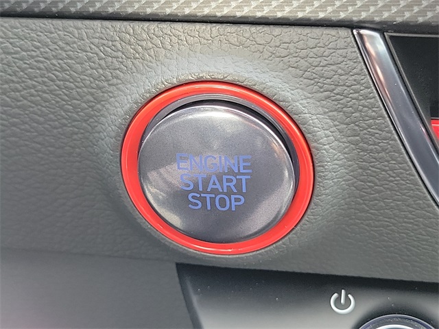 Vehicle image 11 of 25
