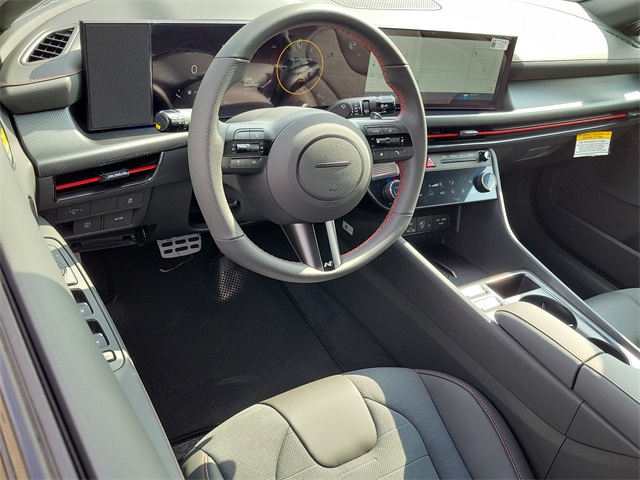 Vehicle image 5 of 25