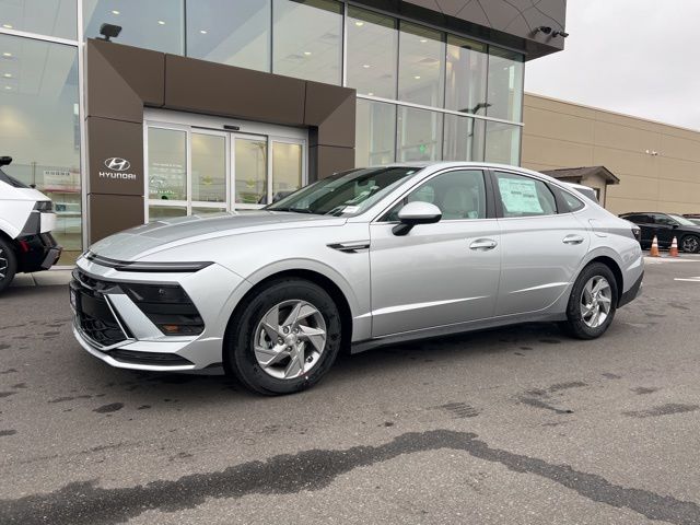 Vehicle image 1 of 20
