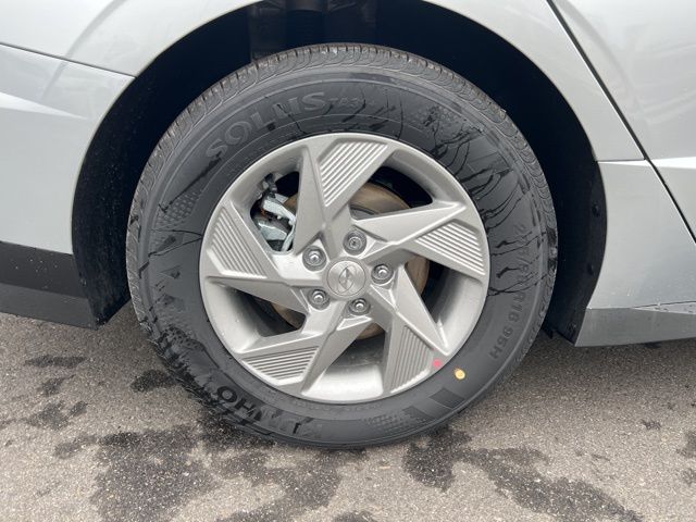 Vehicle image 20 of 20