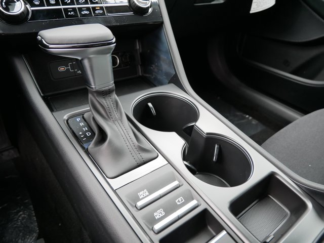 Vehicle image 9 of 10