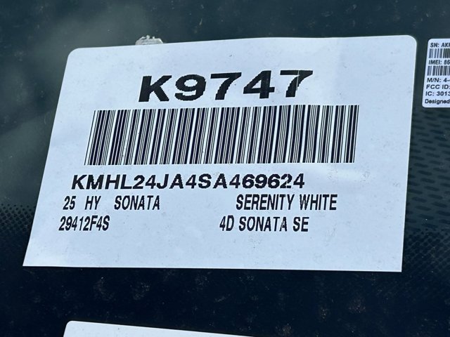 Vehicle image 17 of 17