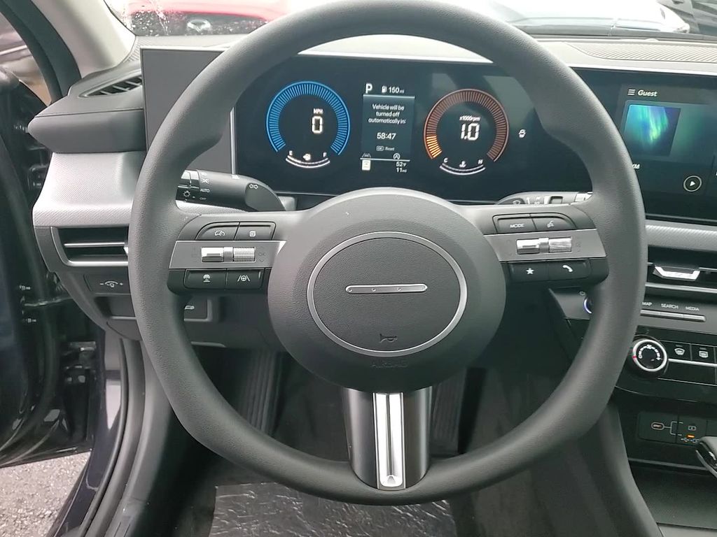 2025 Hyundai Sonata SE Image 22 of 24