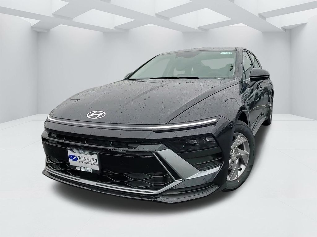 2025 Hyundai Sonata SE Image 3 of 24