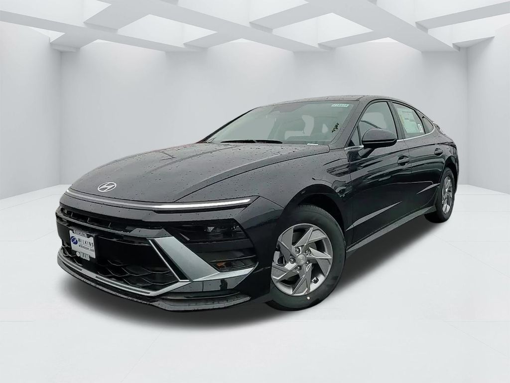 2025 Hyundai Sonata SE Image 1 of 24