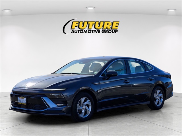 2025 Hyundai Sonata SE Image 1 of 27