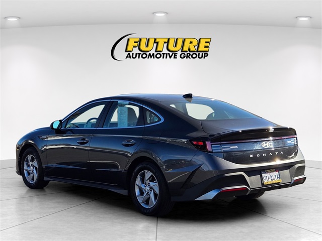 2025 Hyundai Sonata SE Image 7 of 27