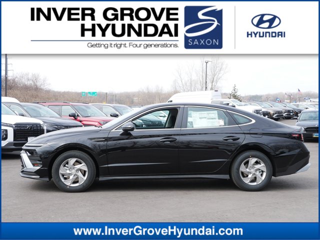 Vehicle image 3 of 10