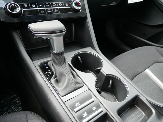 Vehicle image 9 of 10