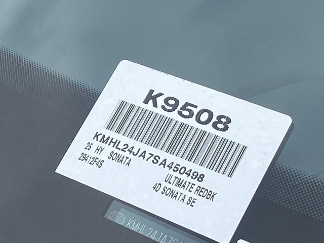 Vehicle image 18 of 18