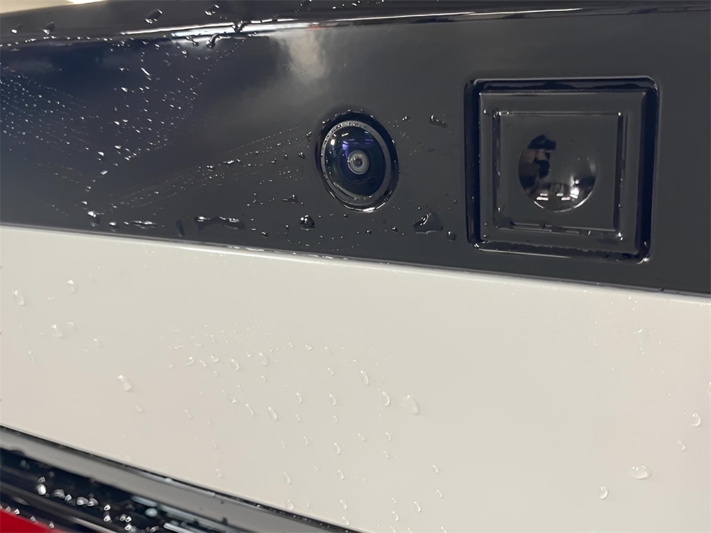 Vehicle image 34 of 34