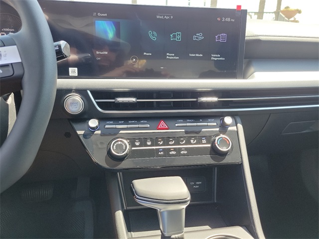 Vehicle image 14 of 23