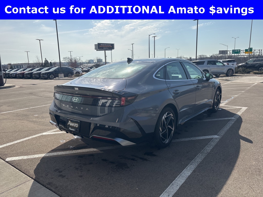 Vehicle image 5 of 29
