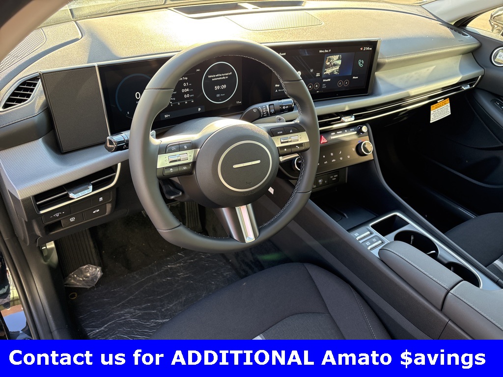 Vehicle image 11 of 28