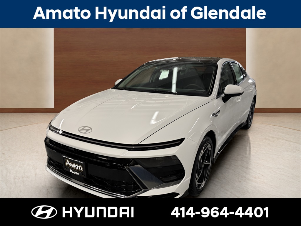 Vehicle image 1 of 28