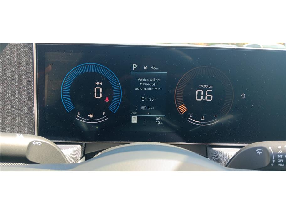 Vehicle image 12 of 17