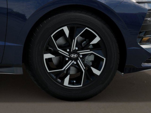 Vehicle image 8 of 17