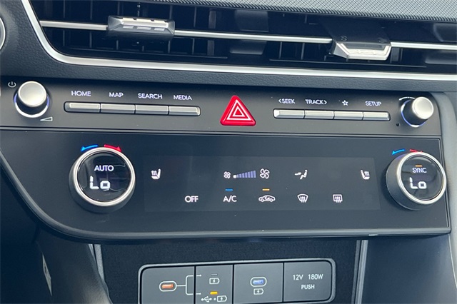 2025 Hyundai Sonata SEL Image 13 of 24