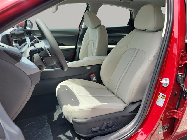 Vehicle image 15 of 34