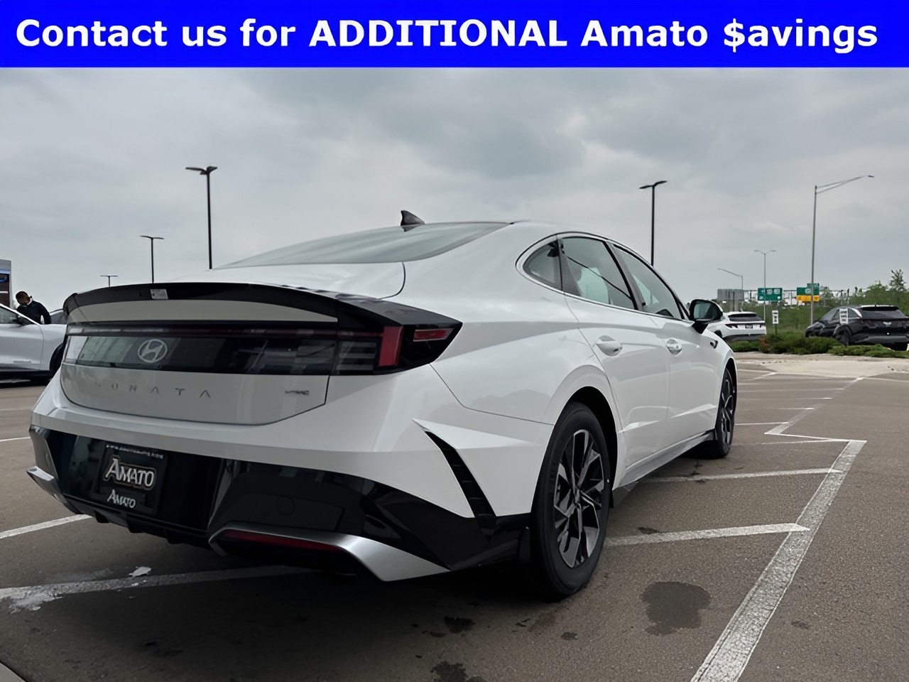 Vehicle image 28 of 29