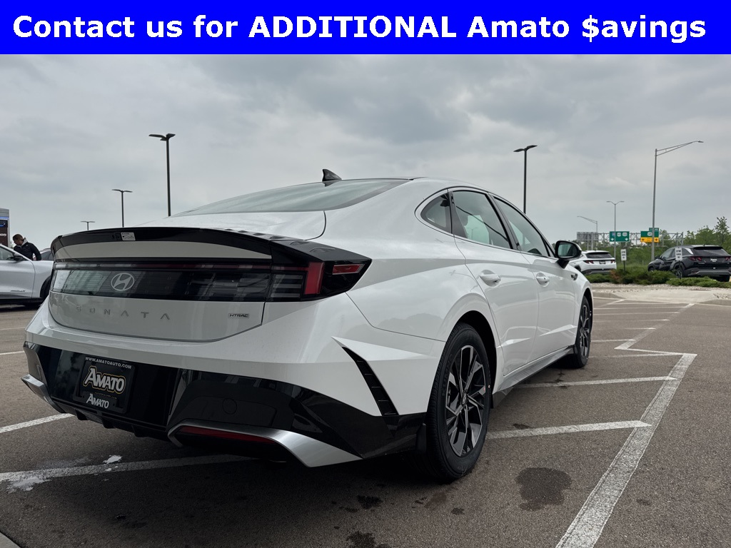 Vehicle image 4 of 29