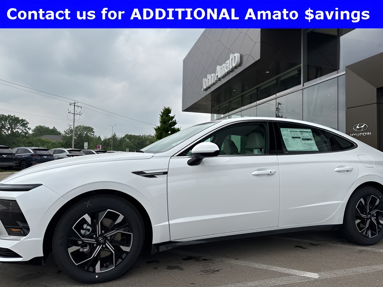 Vehicle image 25 of 29