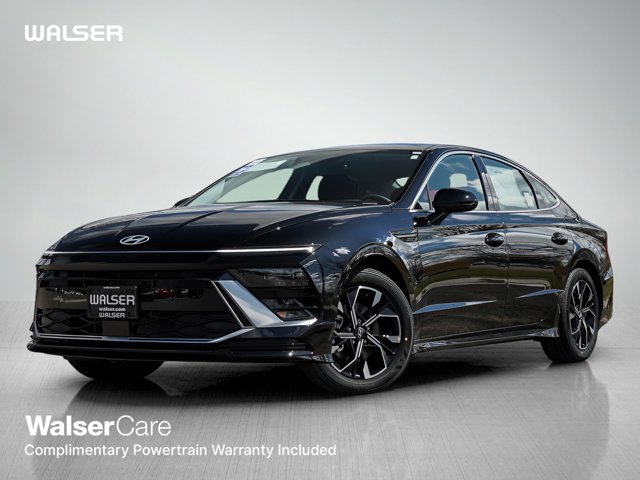 Vehicle image 2 of 23