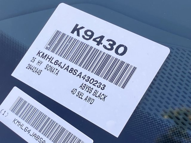 Vehicle image 18 of 18