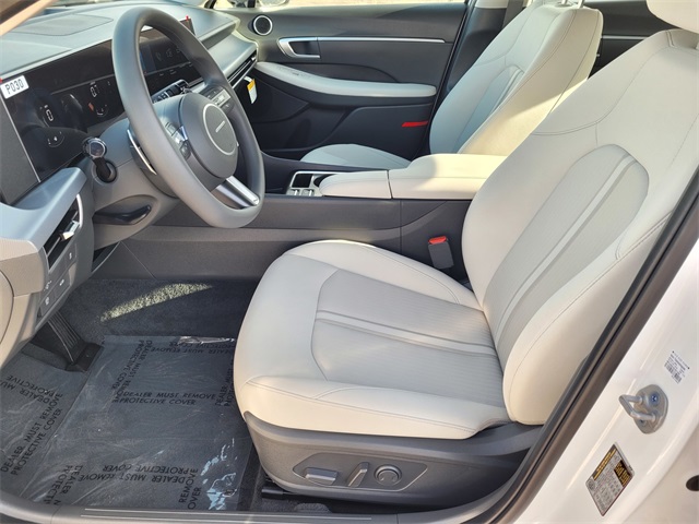 2025 Hyundai Sonata SEL Image 15 of 16